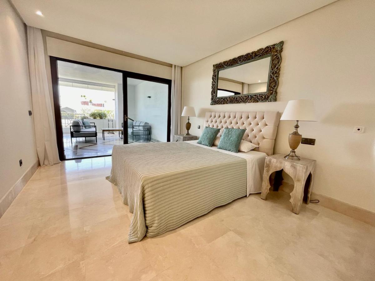 Doncella Beach , Apartamento Con Vistas Al Mar Естепона Екстер'єр фото