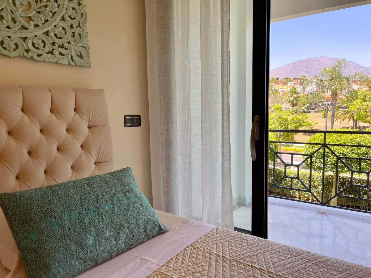 Doncella Beach , Apartamento Con Vistas Al Mar Естепона Екстер'єр фото